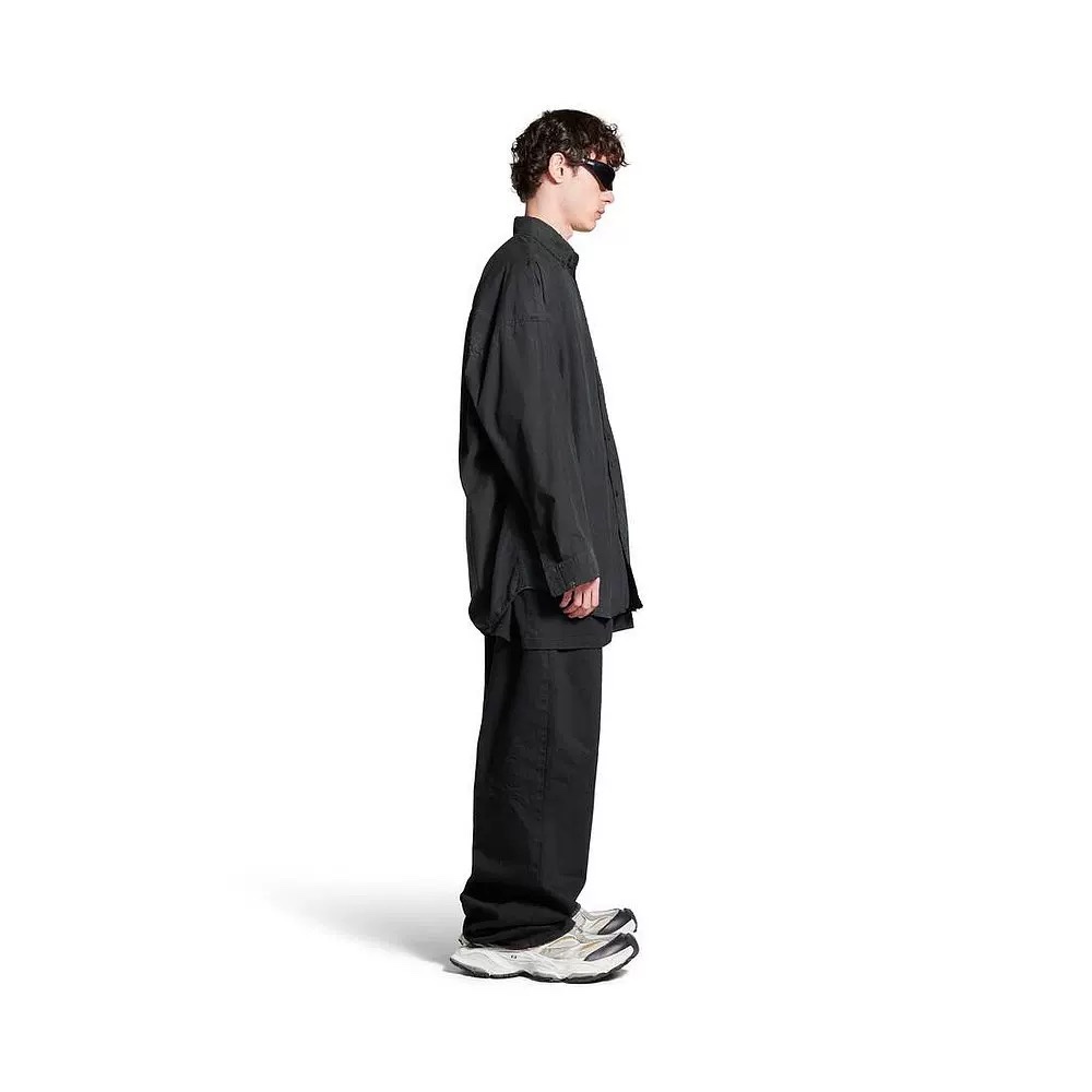 Balenciaga Men's Dark Checkered Cotton Oversized Shirt with Embroidered Logo 3 i1730047976 2733 0