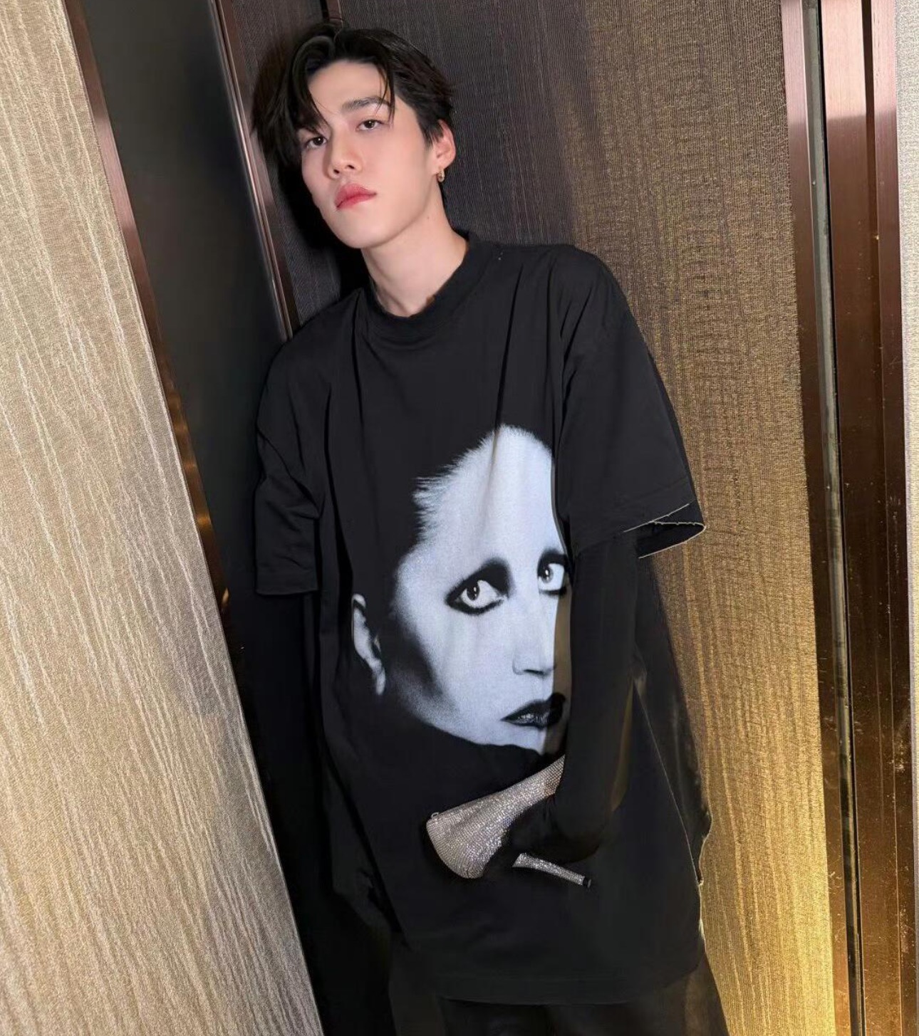 Blcg x Mina Limited Edition Music T-Shirt with Portrait & NFC Chip 2 i1730185244 4760 0