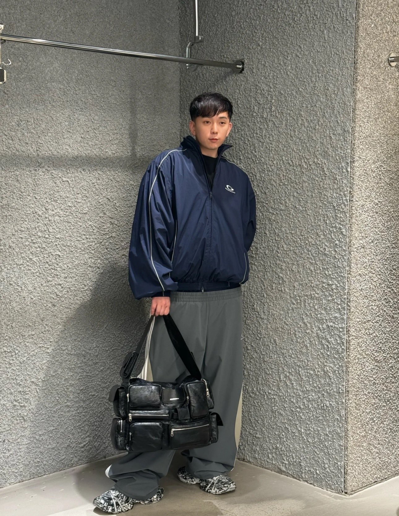 Balenciaga Nylon Windbreaker Jacket - Relaxed Fit, Embroidered Logo 5 i1737214001822 418 0 3