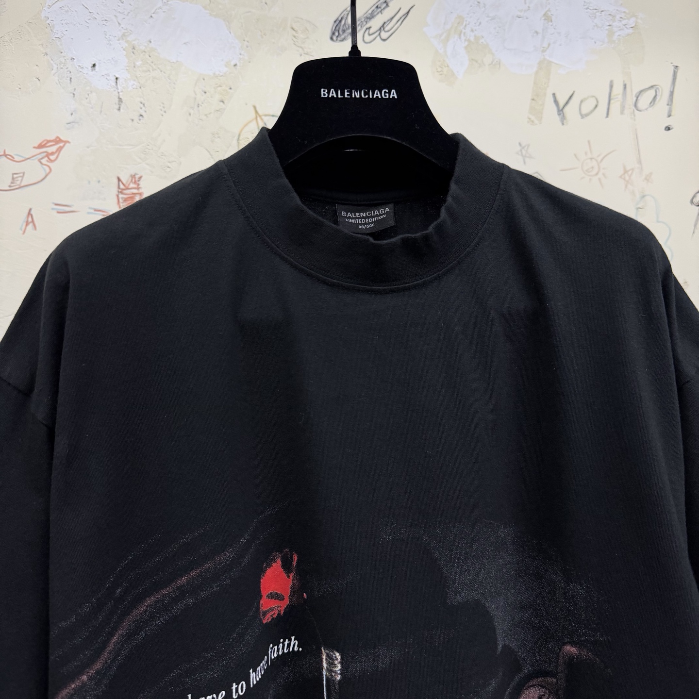 Футболка Balenciaga с принтом You have to have faith