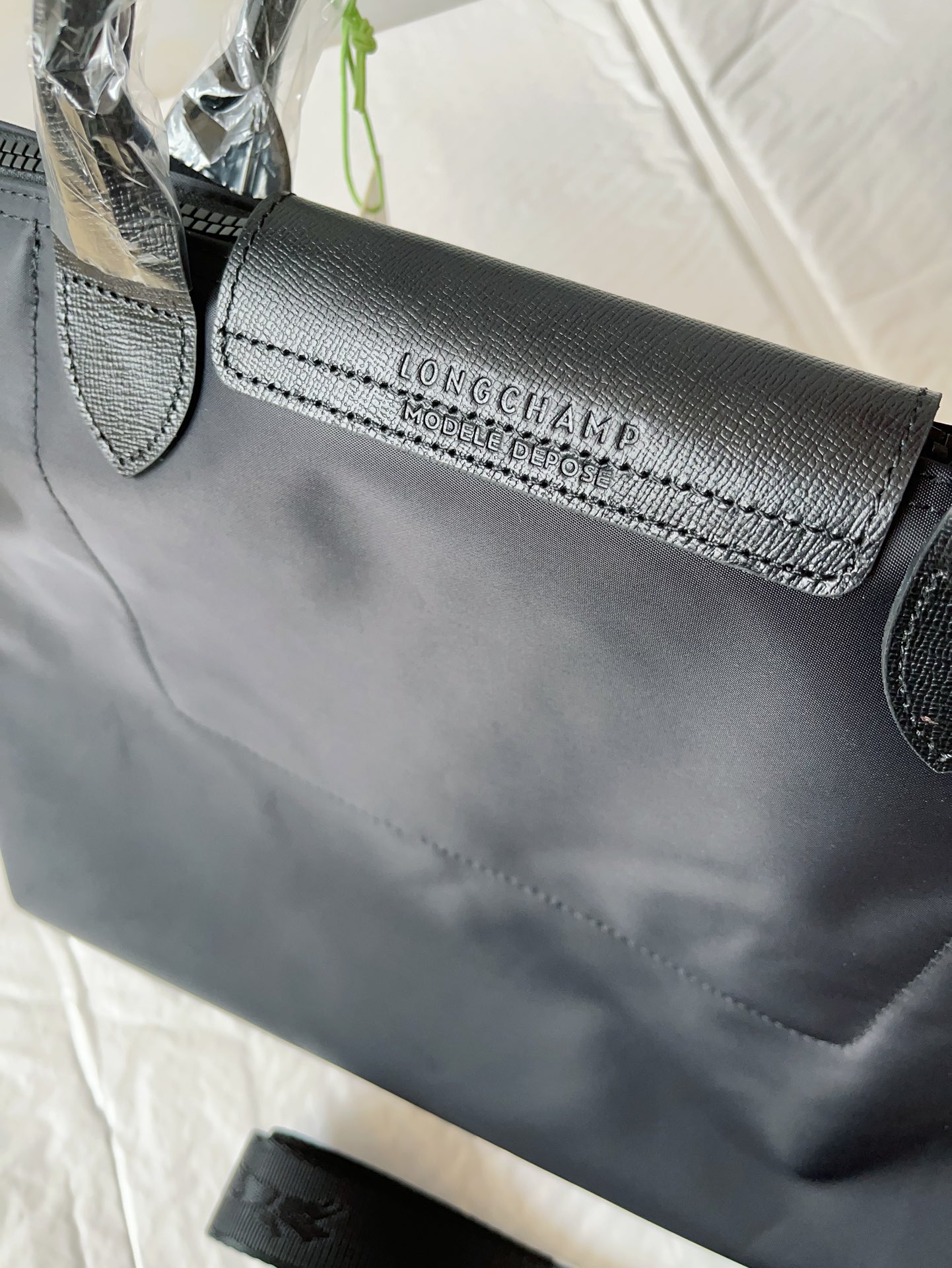 Longchamp ～珑骧尼龙料加厚款 中号1515黑色