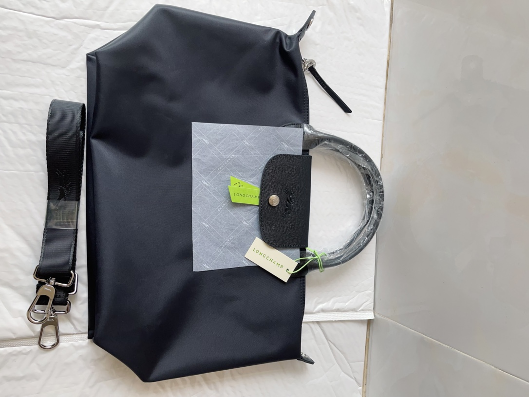 Longchamp ～珑骧尼龙料加厚款 中号1515黑色