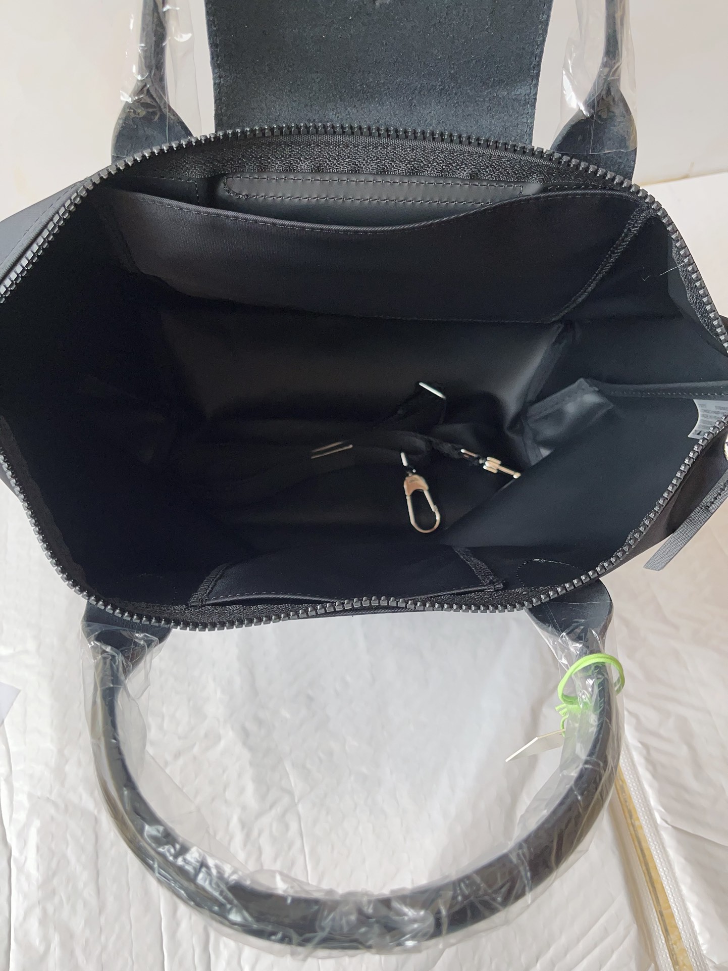 Longchamp ～珑骧尼龙料加厚款 中号1515黑色