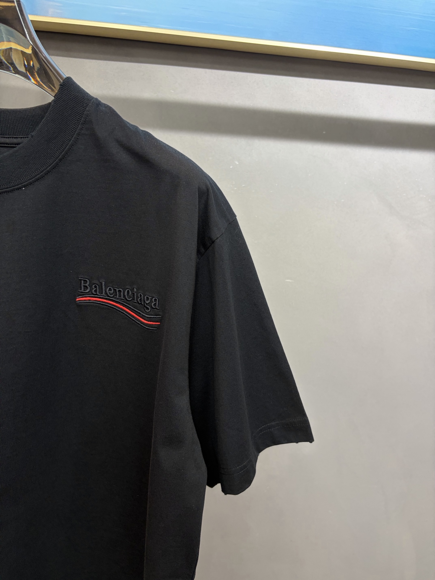 Футболка черная с вышивкой Balenciaga
