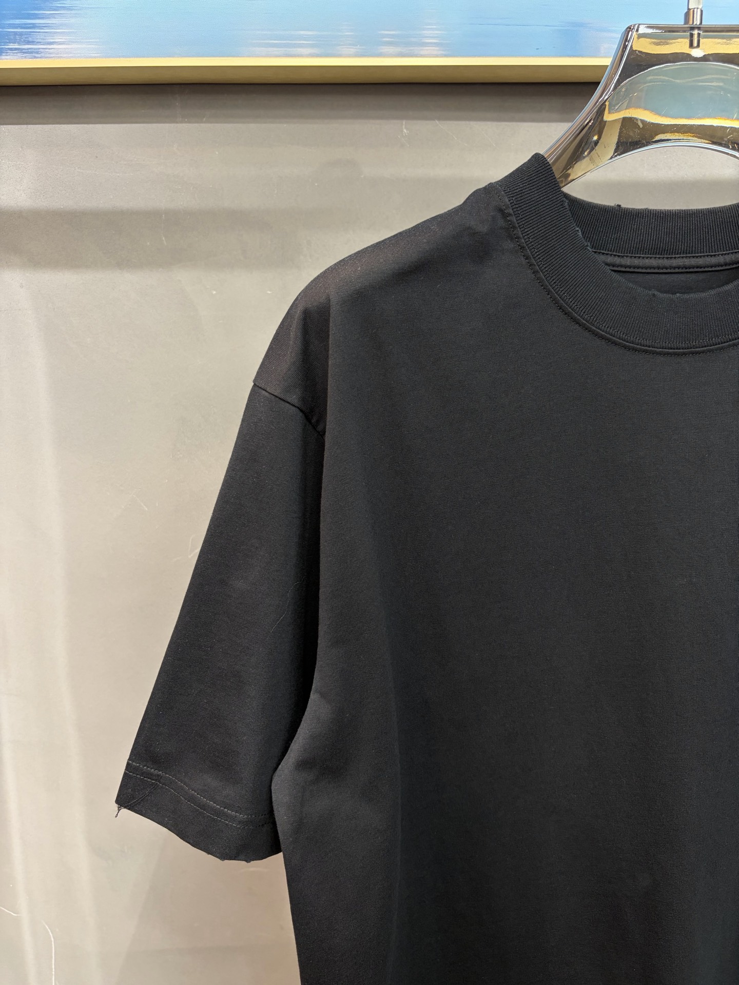 Футболка черная с вышивкой Balenciaga