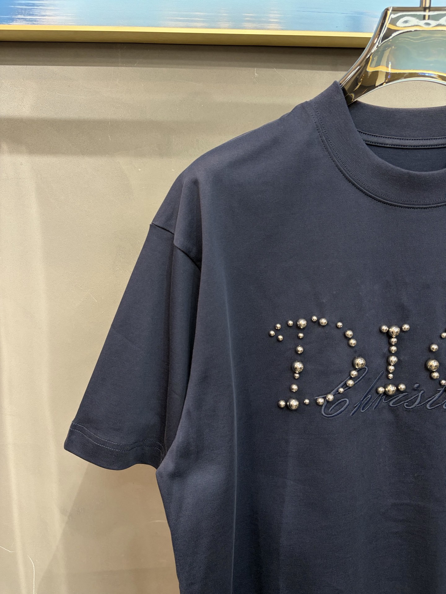 Футболка женская тёмно-синяя с декоративным логотипом Dior