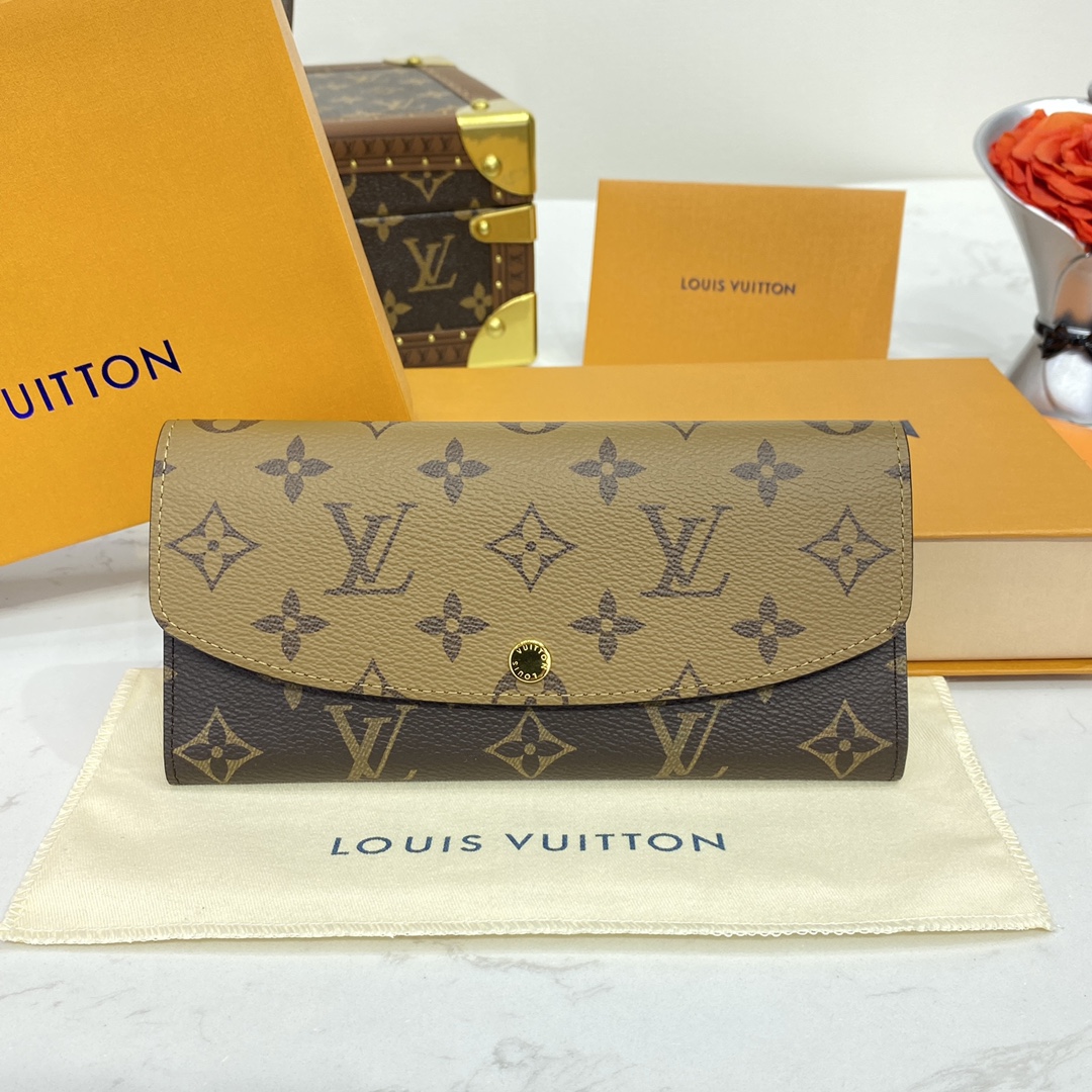 Louis Vuitton Luxo
 Carteira Amarelo Monogram Canvas Couro de vaca M82157