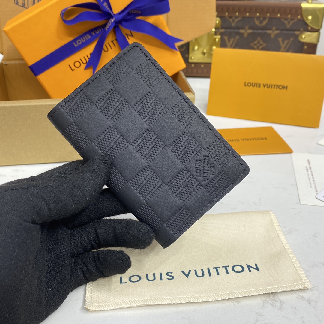 Louis Vuitton Carteira Pequena Preto Pele de vitelo Couro vaca N63197