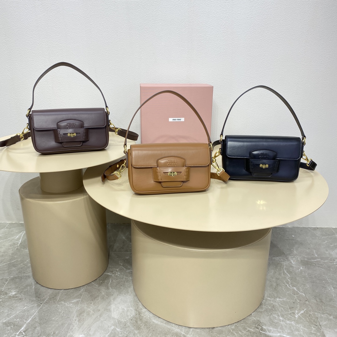 Miu Miu Product _duJqfArq94KE9FORlDXziFlQGO8Q1hNZm5lMM2w
