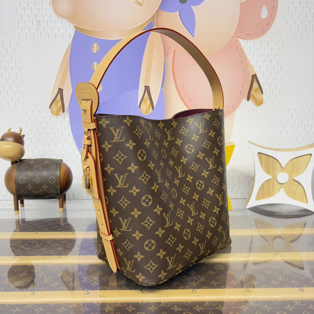 [Louis Vuitton Women