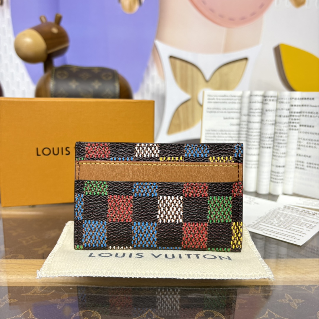 [Louis Vuitton Wallets]This wallet is made of ersDamier denim Pharrell William