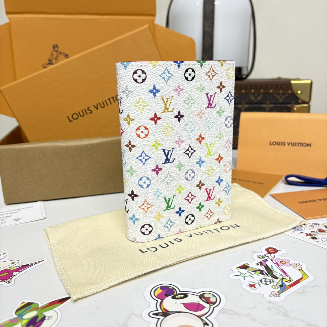 [Louis Vuitton Wallets]XTM Passport Set M14178 White Color M13414 black color