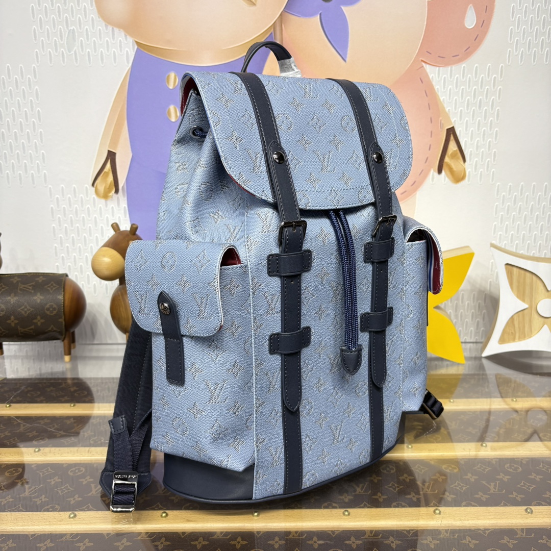 [Backpacks]M14676 Blue This Christopher medium backpack is dyed in a new color