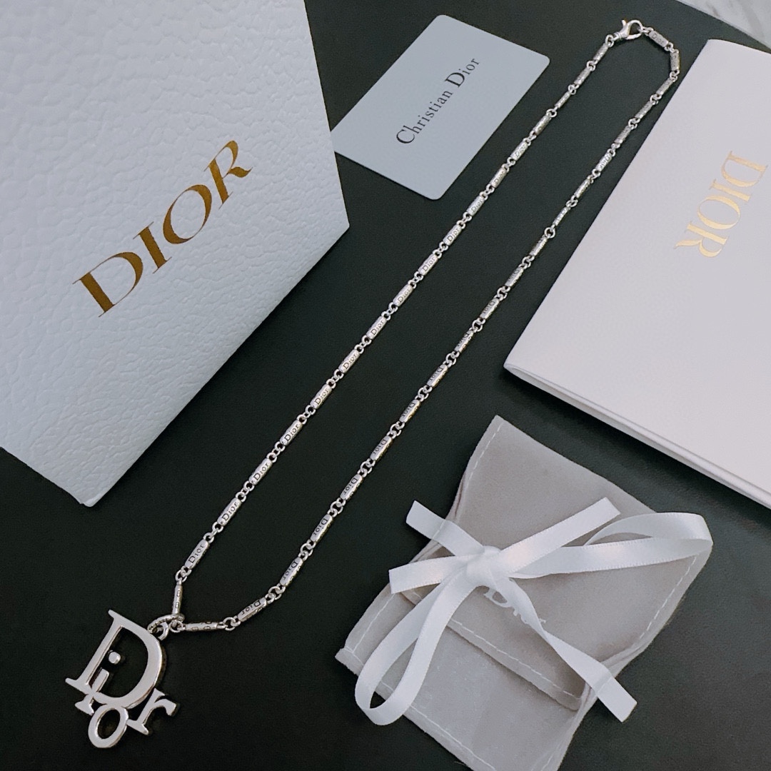 Dior Luxury
 Jewelry Necklaces & Pendants Unisex Vintage Chains