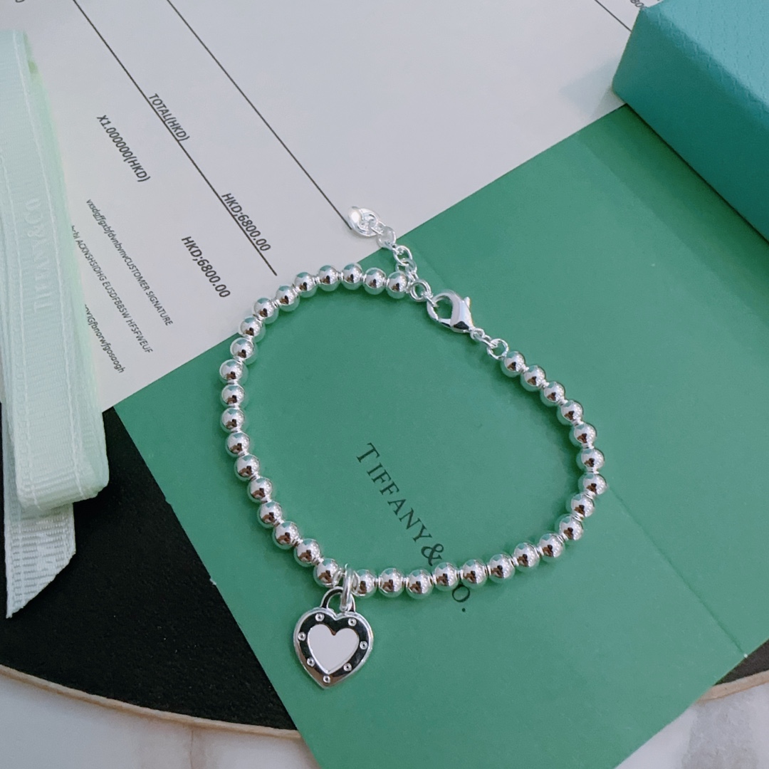 NO:880443,Tiffany TIFFNY&CO. Counter Seiko Silver Version Bracelet Same Style as Stars Retro Old Style Original Re-Engraved Purely Handmade ~ Genuine Open Mold Trendy Fashion Must-Have Can Be Weared by Men and Women Same Style for Couples Rock and Punk Silver Style Trendy and Versatile Same Style as Official Website (5m Adjustable), Boutique Jewelry, Tiffany, Bracelet19860909蒂芙尼 TIFFNY&CO. 专柜精工银版本手链明星同款 复古做旧风 原版复刻 纯手工打造 ～正品开模潮流时尚必备 男女均可佩戴 情侣款同款 摇滚朋克银风格 潮流百搭 官网同款（5m 可调节）,饰品精品,tiffany,bracelet,Jewelry