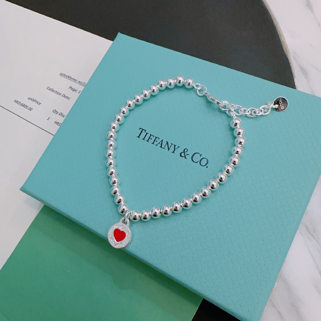 NO:880495,Tiffany TIFFNY&CO. Counter Seiko Silver Version Bracelet Same Style as Stars Retro Old Style Original Re-Engraved Purely Handmade ~ Genuine Open Mold Trendy Fashion Must-Have Can Be Weared by Men and Women Same Style for Couples Rock and Punk Silver Style Trendy and Versatile Same Style as Official Website (5m Adjustable), Boutique Jewelry, Tiffany, Bracelet19860909蒂芙尼 TIFFNY&CO. 专柜精工银版本手链明星同款 复古做旧风 原版复刻 纯手工打造 ～正品开模潮流时尚必备 男女均可佩戴 情侣款同款 摇滚朋克银风格 潮流百搭 官网同款（5m 可调节）,饰品精品,tiffany,bracelet,Jewelry