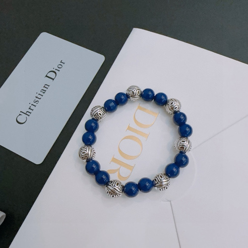 Pulsera Dior con ágata azul y detalles en plata envejecida, estilo vintage 16 Pulsera Dior con ágata azul y detalles en plata envejecida, estilo vintage
