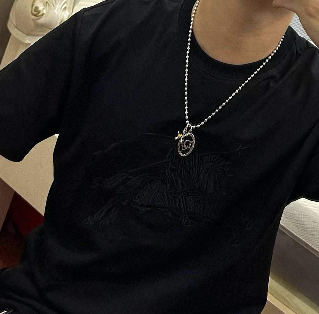    DIOR🔥新款 迪奥项链🇷🇼原单货🇷🇼专柜新款开模复古潮流时尚必备 男女均可佩戴 情侣款同款 摇滚