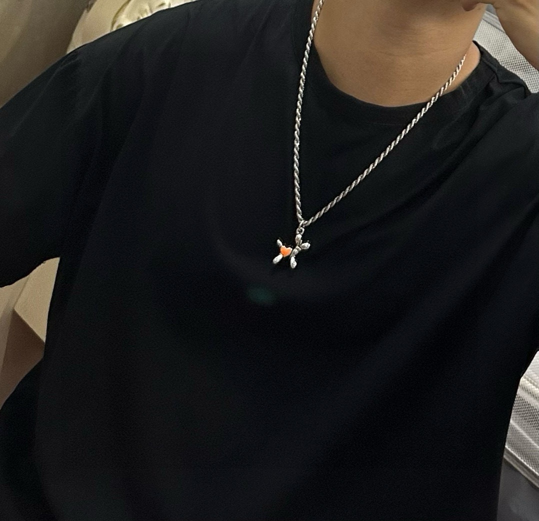    DIOR🔥新款 迪奥项链🇷🇼原单货🇷🇼专柜新款开模复古潮流时尚必备 男女均可佩戴 情侣款同款 摇滚