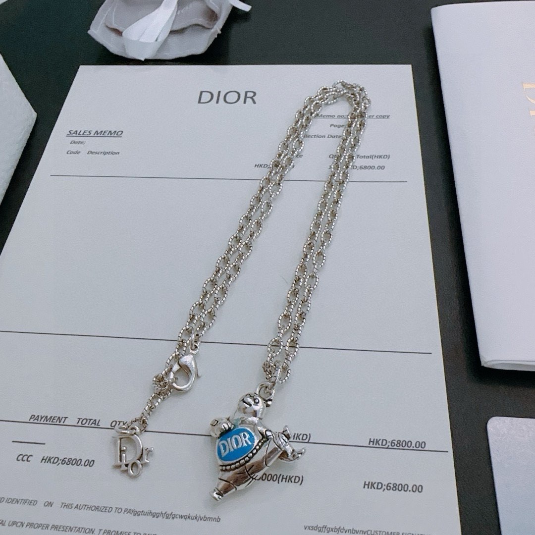    DIOR🔥新款 迪奥项链🇷🇼原单货🇷🇼专柜新款开模复古潮流时尚必备 男女均可佩戴 情侣款同款 摇滚