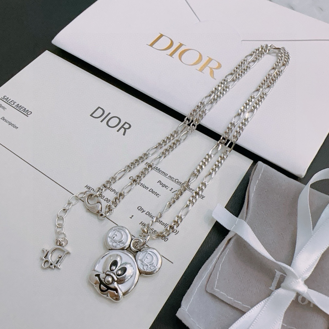   DIOR🔥新款 迪奥项链🇷🇼原单货🇷🇼专柜新款开模复古潮流时尚必备 男女均可佩戴 情侣款同款 摇滚