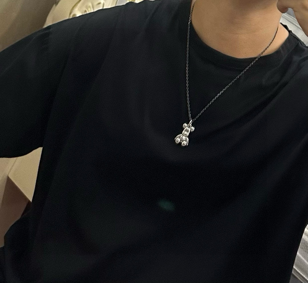   DIOR🔥新款 迪奥项链🇷🇼原单货🇷🇼专柜新款开模复古潮流时尚必备 男女均可佩戴 情侣款同款 摇滚