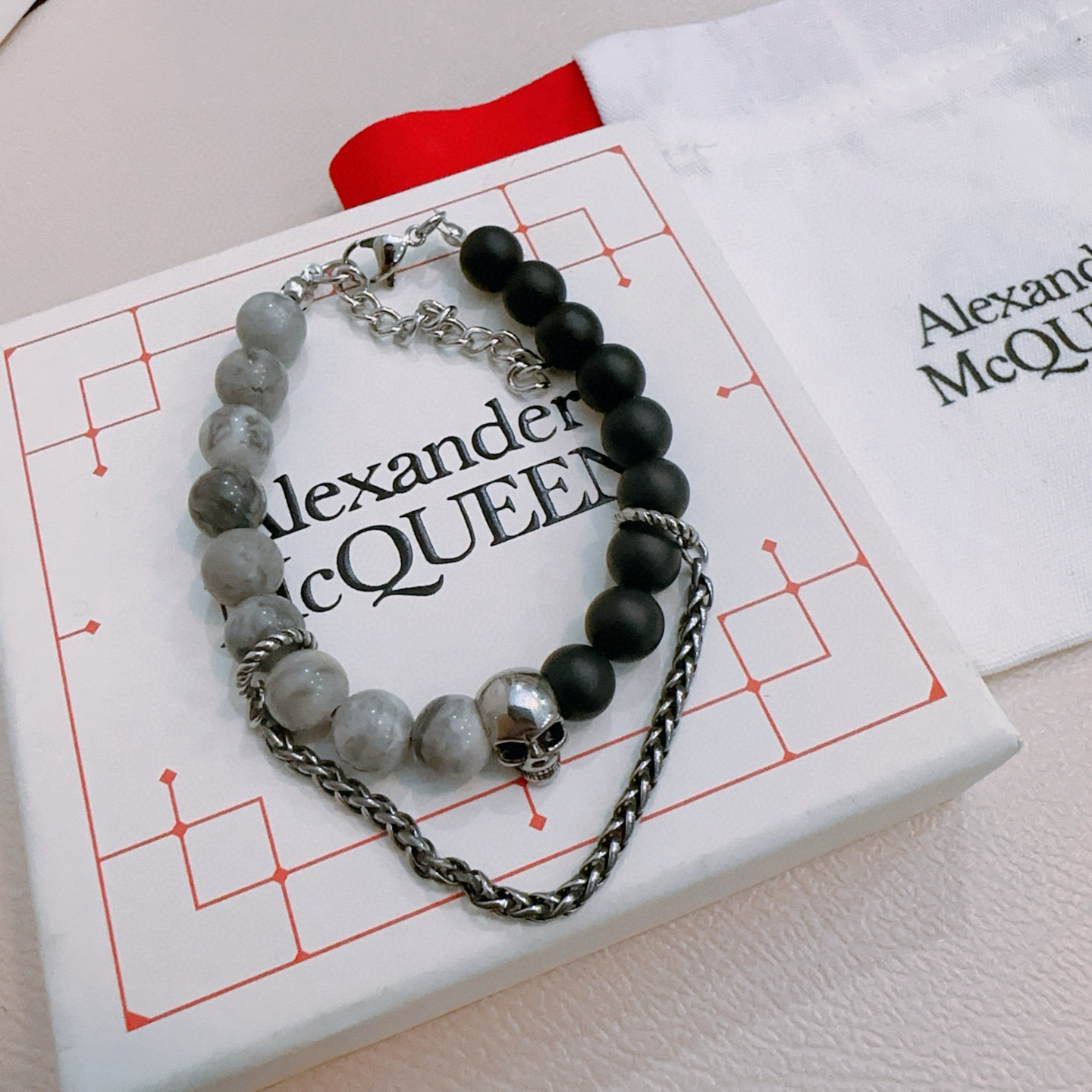   新款Alexander McQueen 亚历山大 麦昆 手链  专柜一致原版定制  骨子里那种叛逆浮