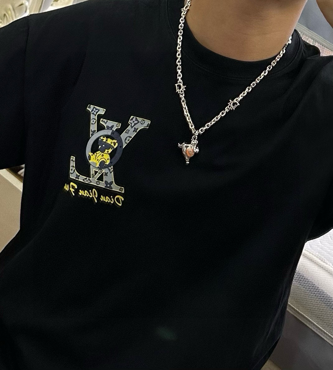    DIOR🔥新款 迪奥项链🇷🇼原单货🇷🇼专柜新款开模复古潮流时尚必备 男女均可佩戴 情侣款同款 摇滚