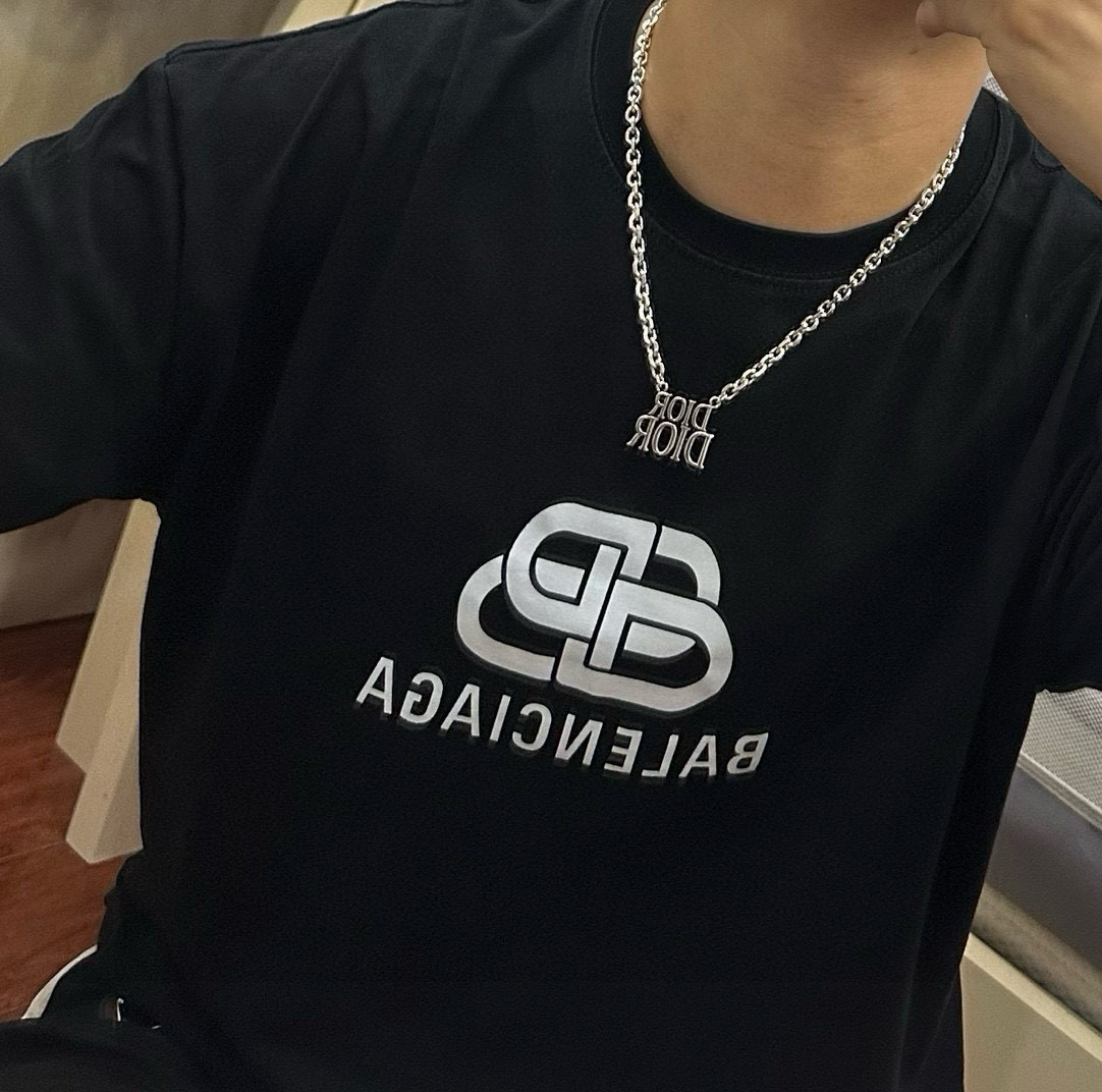    DIOR🔥新款 迪奥项链🇷🇼原单货🇷🇼专柜新款开模复古潮流时尚必备 男女均可佩戴 情侣款同款 摇滚