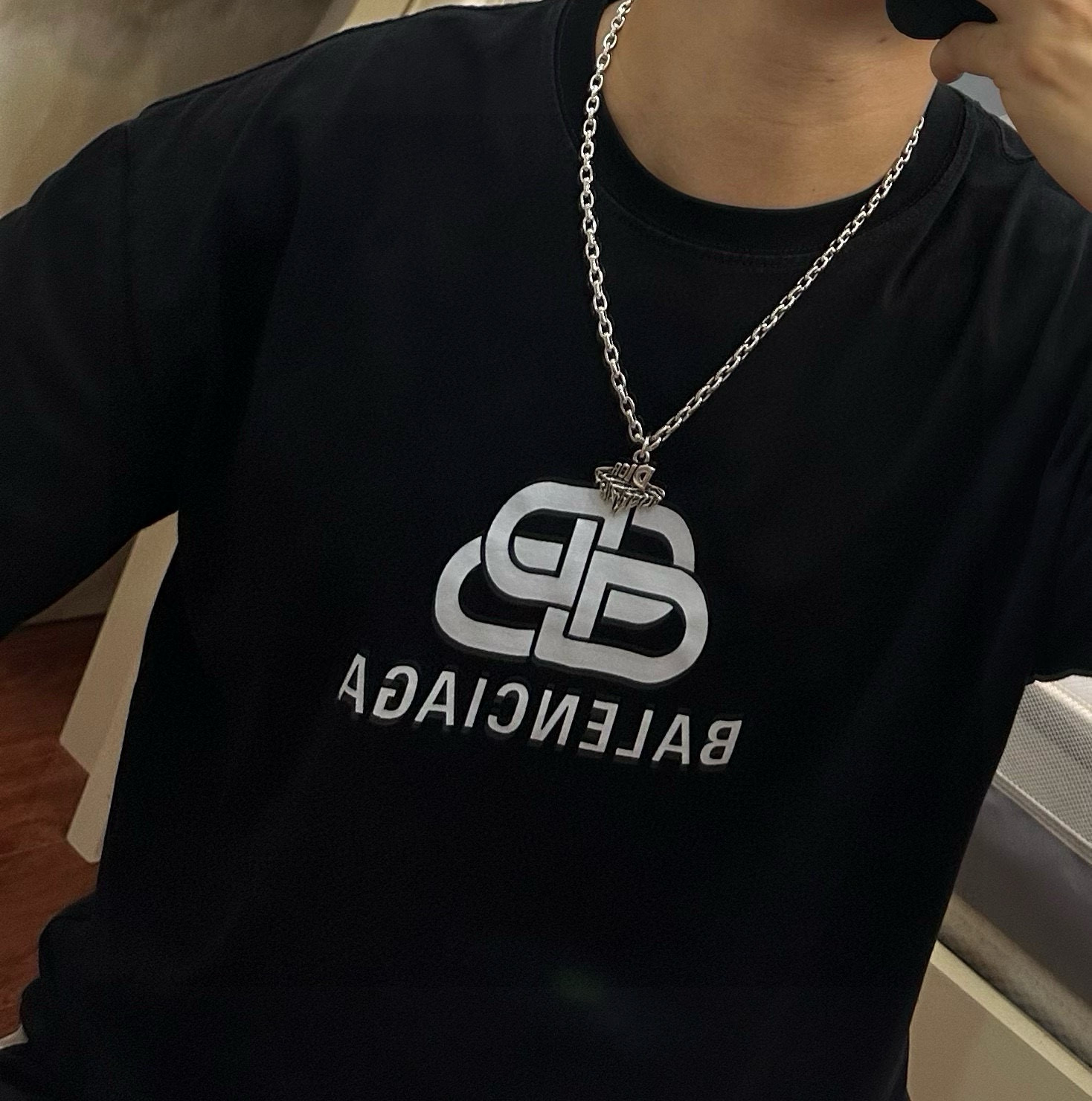    DIOR🔥新款 迪奥项链🇷🇼原单货🇷🇼专柜新款开模复古潮流时尚必备 男女均可佩戴 情侣款同款 摇滚