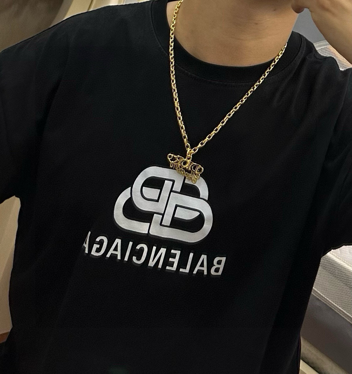    DIOR🔥新款 迪奥项链🇷🇼原单货🇷🇼专柜新款开模复古潮流时尚必备 男女均可佩戴 情侣款同款 摇滚