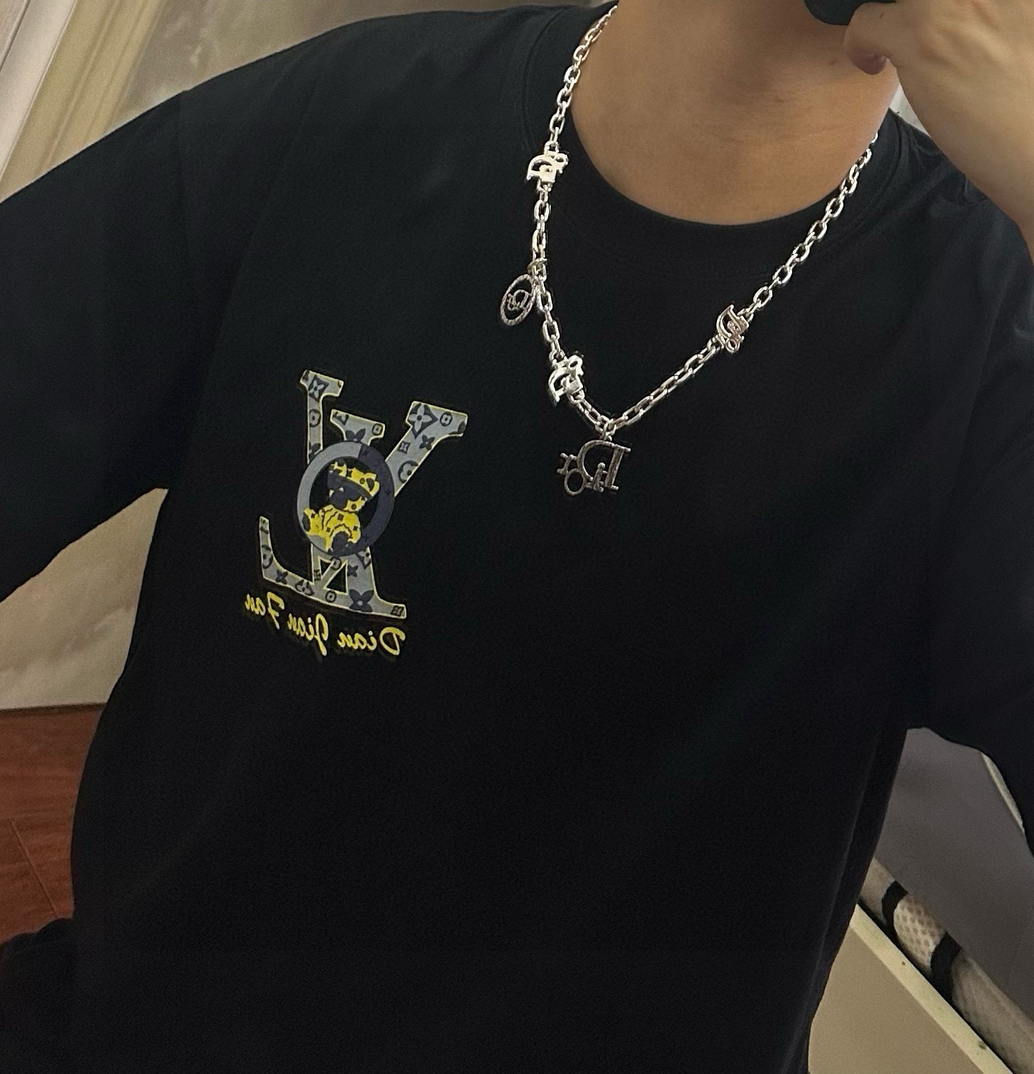    DIOR🔥新款 迪奥项链🇷🇼原单货🇷🇼专柜新款开模复古潮流时尚必备 男女均可佩戴 情侣款同款 摇滚