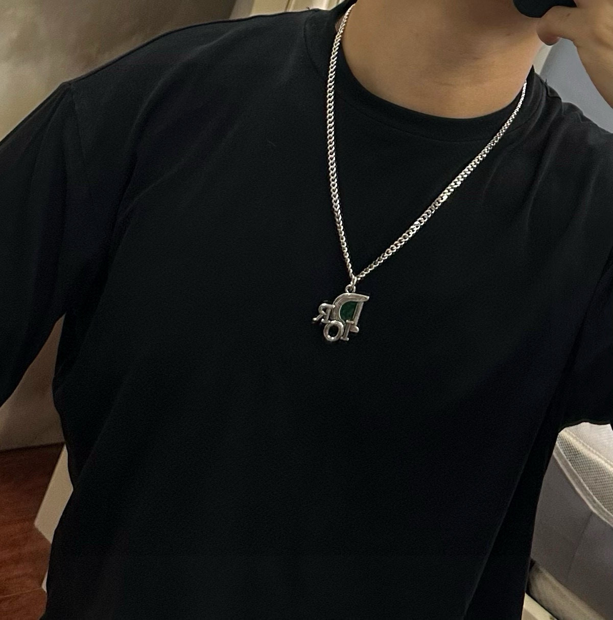    DIOR🔥新款 迪奥项链🇷🇼原单货🇷🇼专柜新款开模复古潮流时尚必备 男女均可佩戴 情侣款同款 摇滚