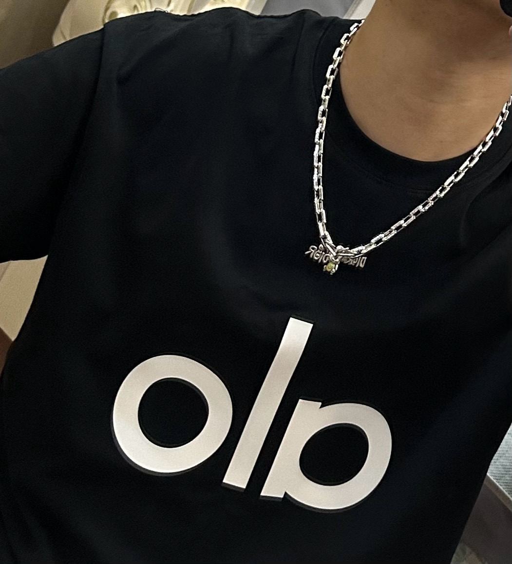    DIOR🔥新款 迪奥项链🇷🇼原单货🇷🇼专柜新款开模复古潮流时尚必备 男女均可佩戴 情侣款同款 摇滚