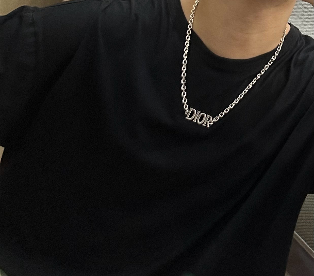    DIOR🔥新款 迪奥项链🇷🇼原单货🇷🇼专柜新款开模复古潮流时尚必备 男女均可佩戴 情侣款同款 摇滚