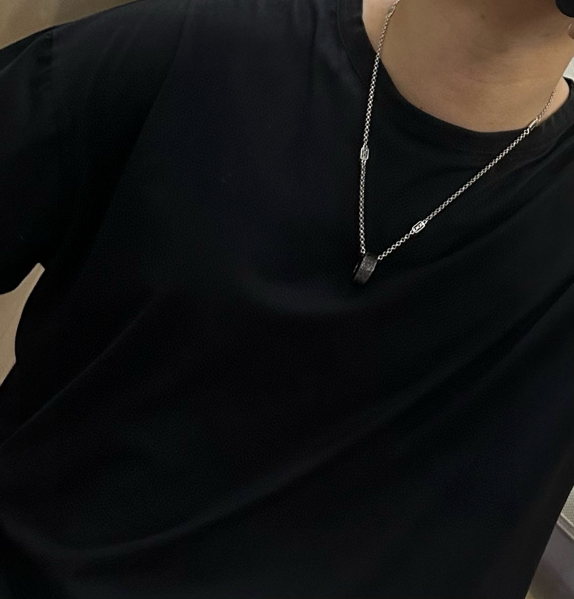    DIOR🔥新款 迪奥项链🇷🇼原单货🇷🇼专柜新款开模复古潮流时尚必备 男女均可佩戴 情侣款同款 摇滚