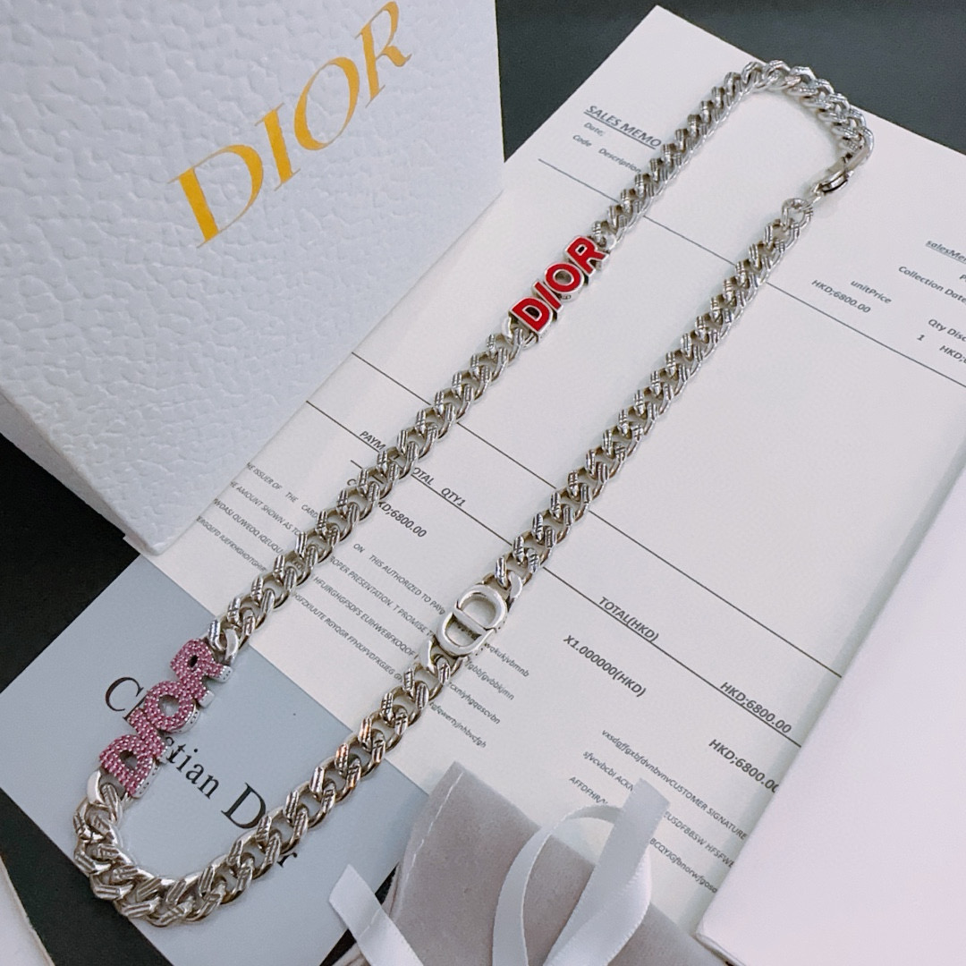    DIOR🔥新款 迪奥项链🇷🇼原单货🇷🇼专柜新款开模复古潮流时尚必备 男女均可佩戴 情侣款同款 摇滚