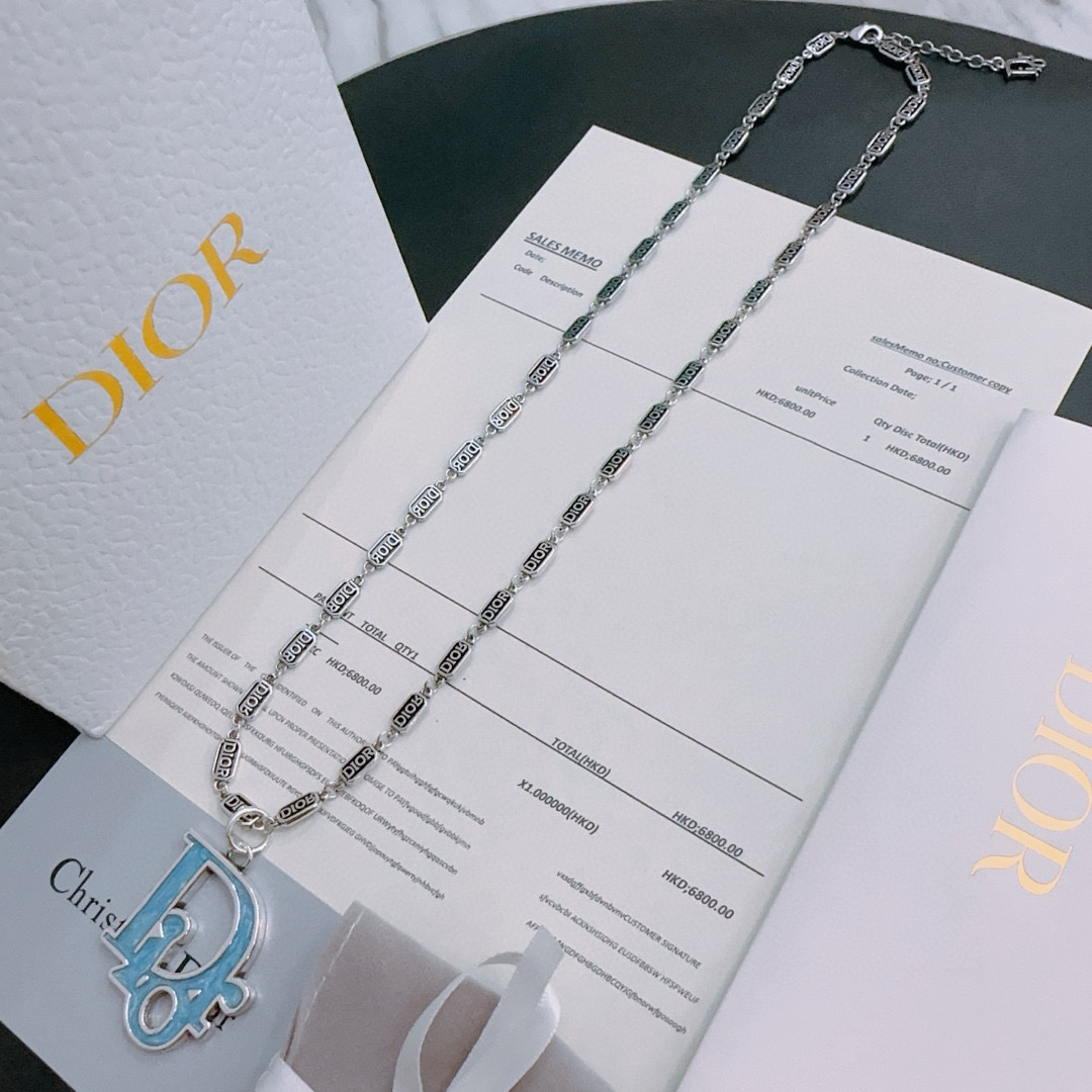    DIOR🔥新款 迪奥项链🇷🇼原单货🇷🇼专柜新款开模复古潮流时尚必备 男女均可佩戴 情侣款同款 摇滚