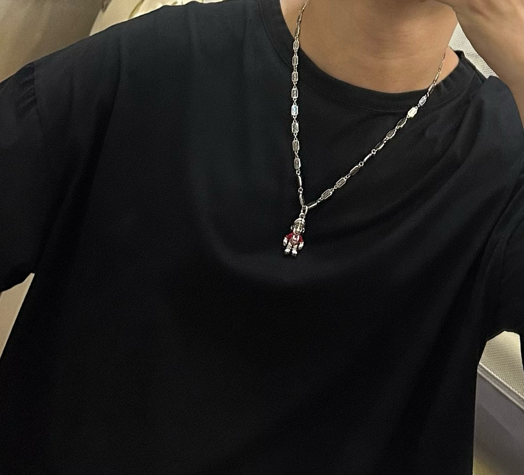    DIOR🔥新款 迪奥项链🇷🇼原单货🇷🇼专柜新款开模复古潮流时尚必备 男女均可佩戴 情侣款同款 摇滚