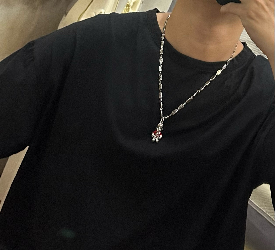    DIOR🔥新款 迪奥项链🇷🇼原单货🇷🇼专柜新款开模复古潮流时尚必备 男女均可佩戴 情侣款同款 摇滚