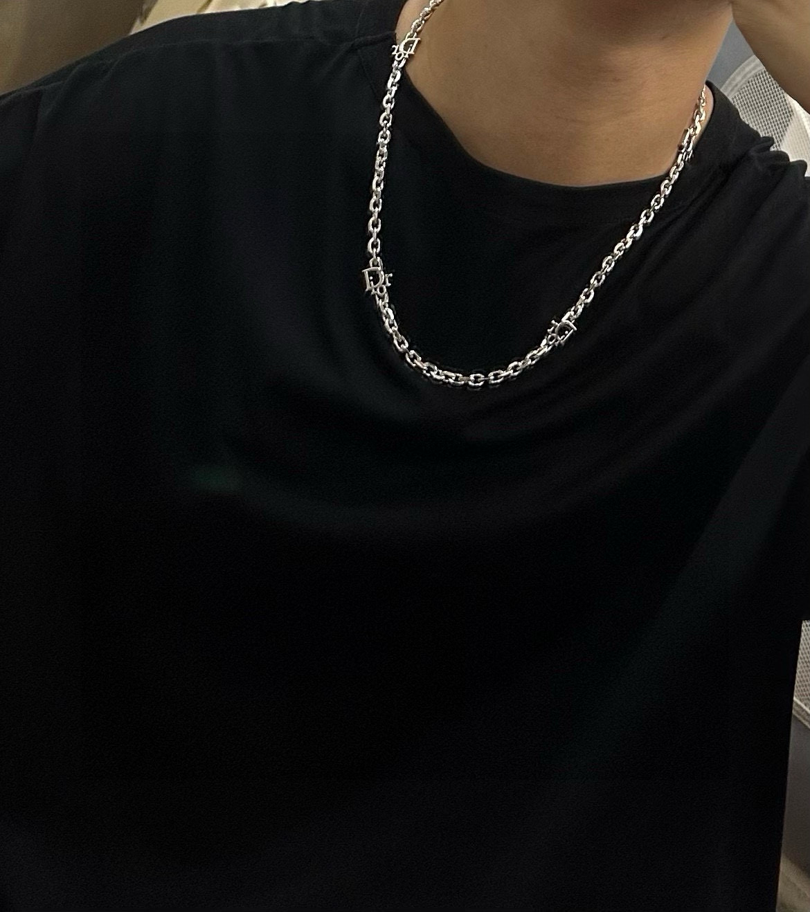    DIOR🔥新款 迪奥项链🇷🇼原单货🇷🇼专柜新款开模复古潮流时尚必备 男女均可佩戴 情侣款同款 摇滚