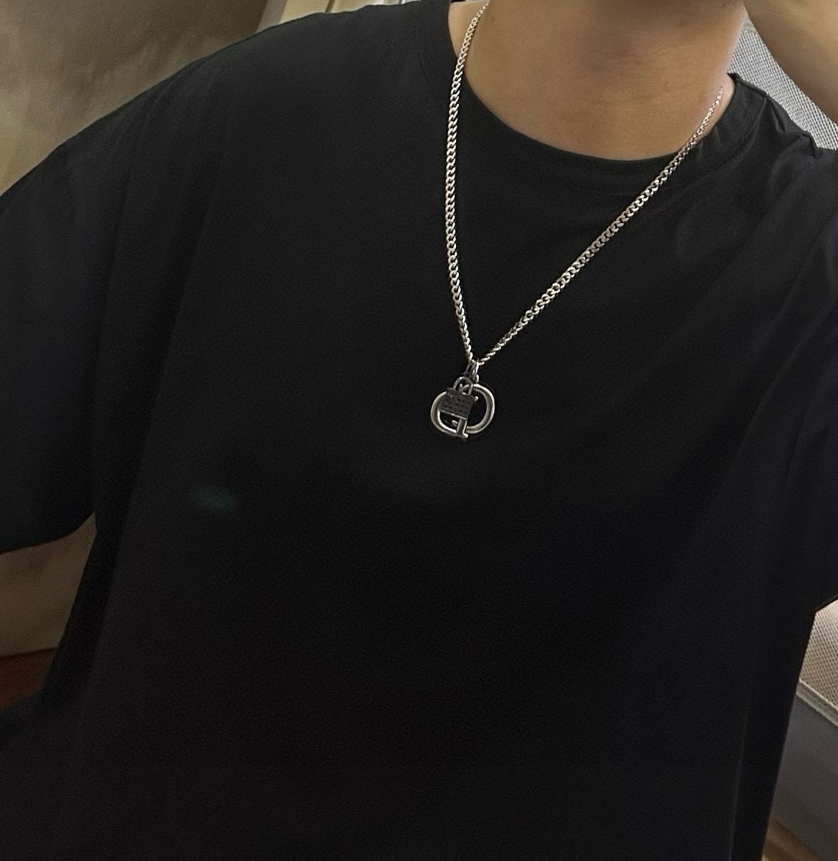    DIOR🔥新款 迪奥项链🇷🇼原单货🇷🇼专柜新款开模复古潮流时尚必备 男女均可佩戴 情侣款同款 摇滚