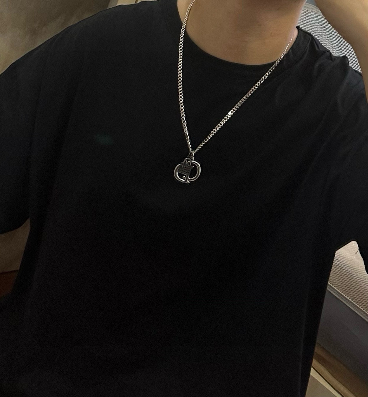   DIOR🔥新款 迪奥项链🇷🇼原单货🇷🇼专柜新款开模复古潮流时尚必备 男女均可佩戴 情侣款同款 摇滚