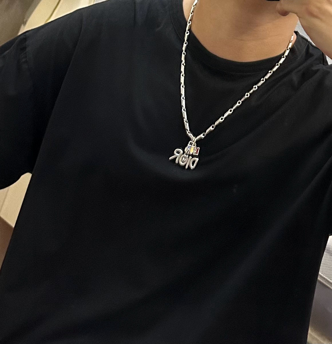    DIOR🔥新款 迪奥项链🇷🇼原单货🇷🇼专柜新款开模复古潮流时尚必备 男女均可佩戴 情侣款同款 摇滚