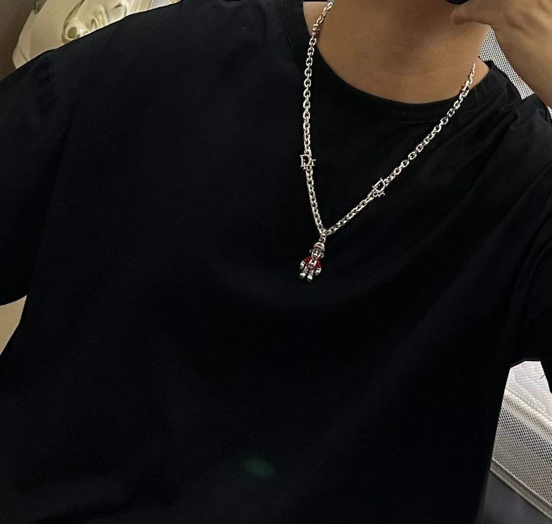    DIOR🔥新款 迪奥项链🇷🇼原单货🇷🇼专柜新款开模复古潮流时尚必备 男女均可佩戴 情侣款同款 摇滚