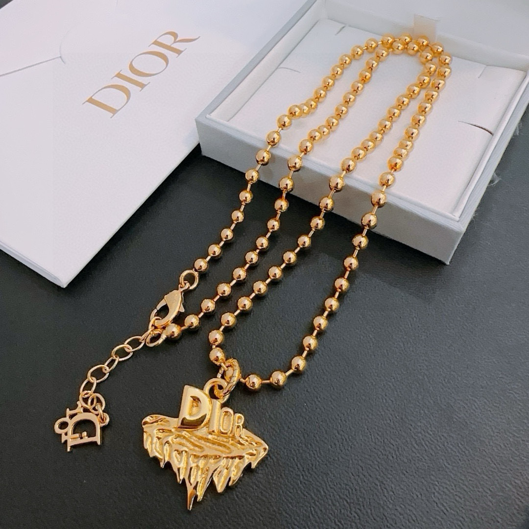    DIOR🔥新款 迪奥项链🇷🇼原单货🇷🇼专柜新款开模复古潮流时尚必备 男女均可佩戴 情侣款同款 摇滚