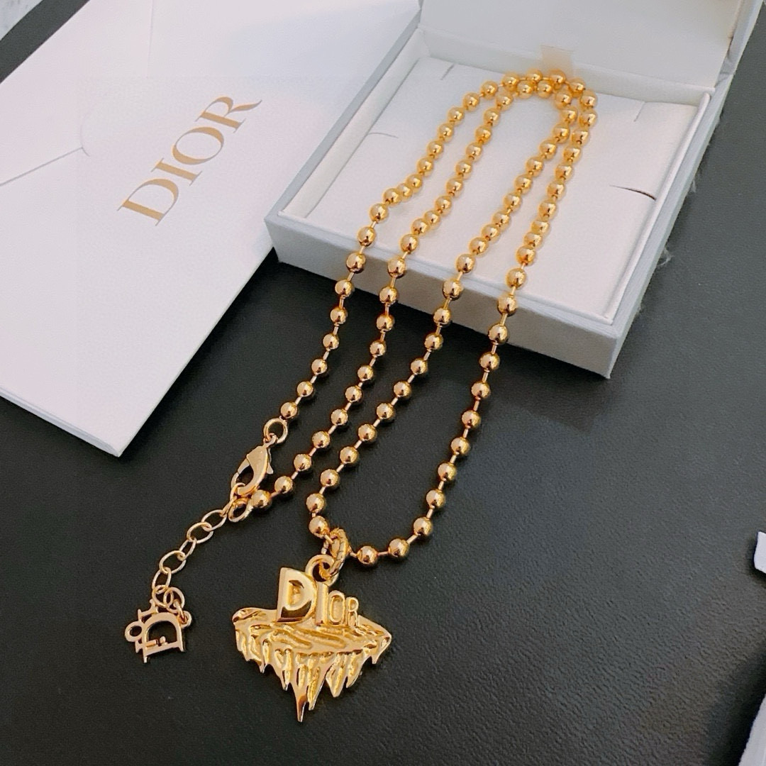    DIOR🔥新款 迪奥项链🇷🇼原单货🇷🇼专柜新款开模复古潮流时尚必备 男女均可佩戴 情侣款同款 摇滚