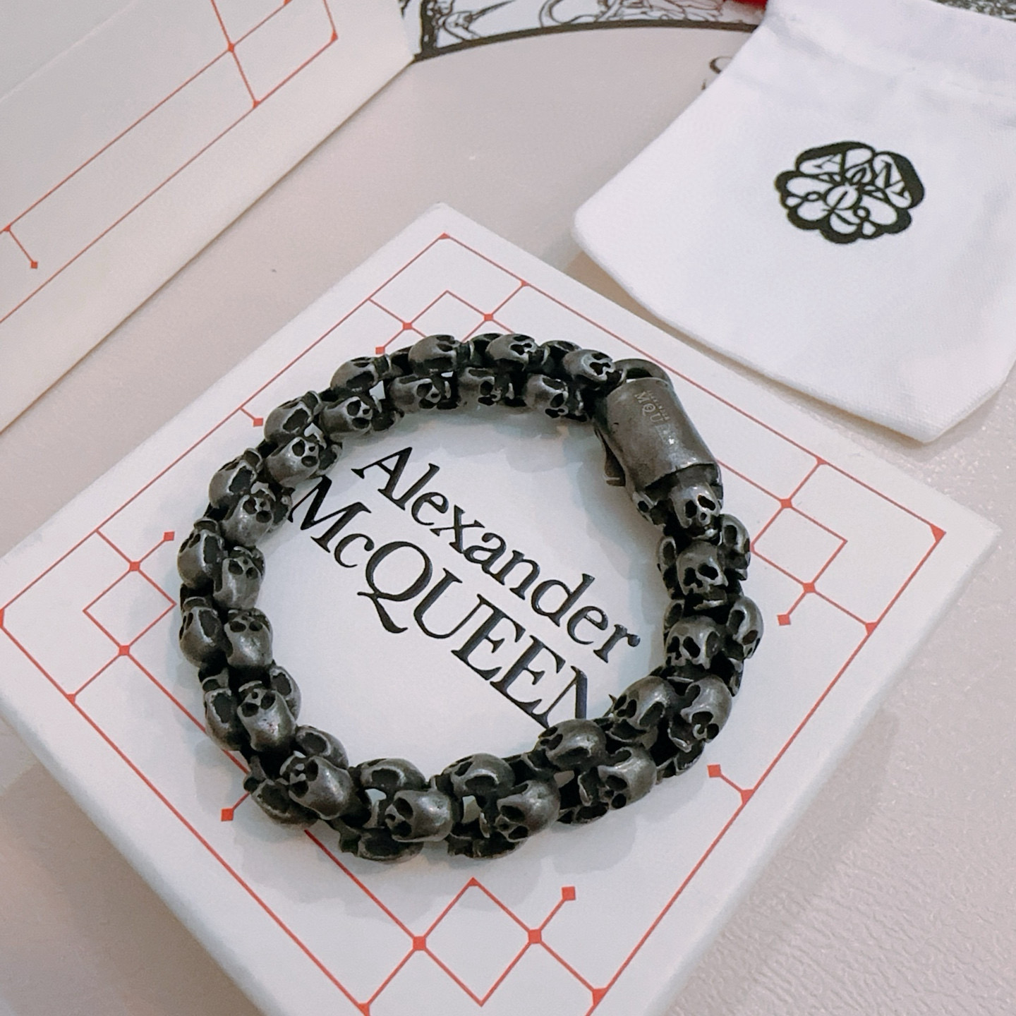 原单货新款Alexander McQueen 亚历山大 麦昆 手链 专柜一致原版定制 骨子里那种叛逆浮夸