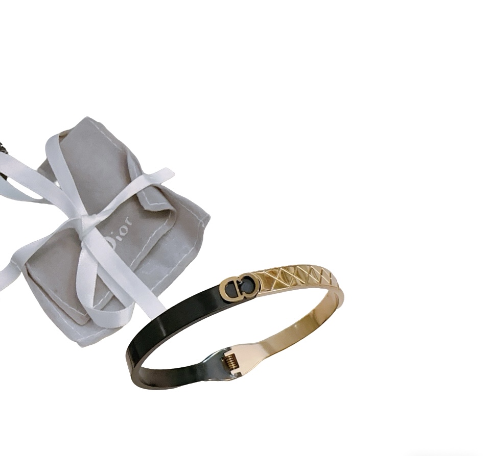Dior Haute Couture Haute Couture Fine Jewelry Necklace Bracelet Ring 2