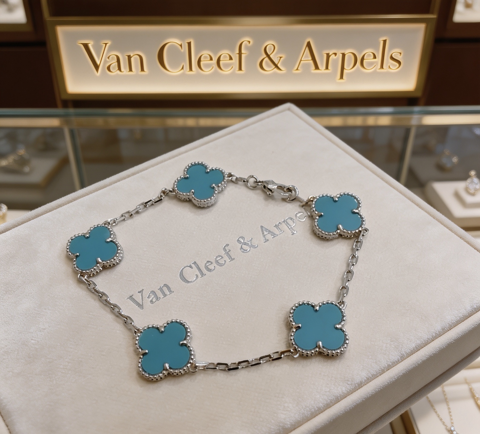 Van Cleef Arpels Vintage Alhambra bracelet Silver-toned metal with turquoise blue clover inlays 18cm